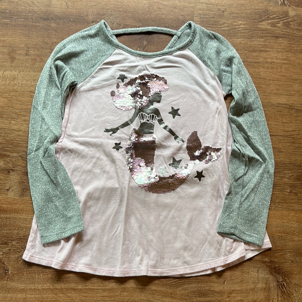 Girls Justice Long Sleeve. Flip Sequin. Size 8.